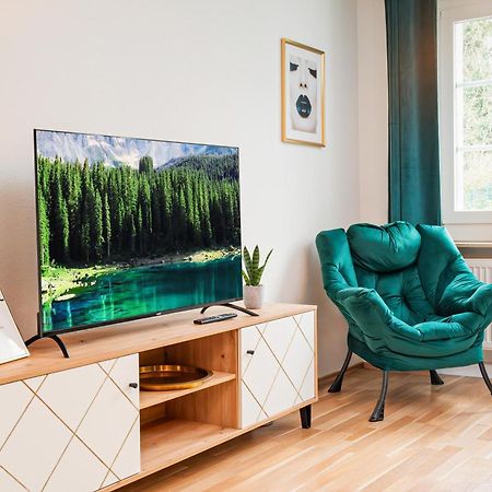 Smart Home - Wuppertal - Perfect For 6 Guests - Central - Netflix - Schwebebahn - Free Parking Zone Bagian luar foto