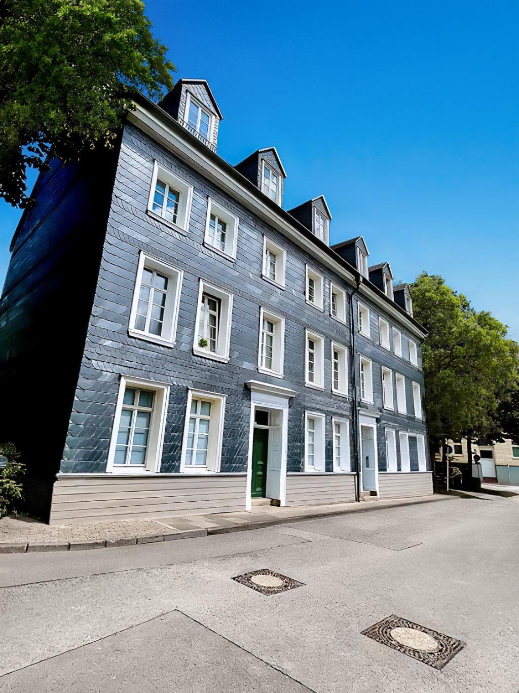 Smart Home - Wuppertal - Perfect For 6 Guests - Central - Netflix - Schwebebahn - Free Parking Zone Bagian luar foto